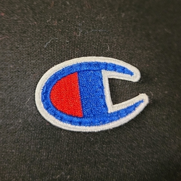 CHAMPION Multi Purpose Belt Bag, Adjustable Strap, Safety Buckle, Zip Closure - Picture 9 of 14